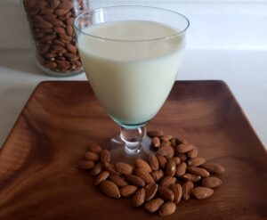 1687109949 homemadealmondmilk scaled